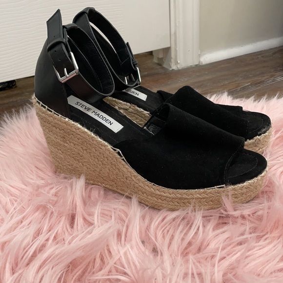 Black Steve Madden Espadrille Wedge - Picture 2 of 3